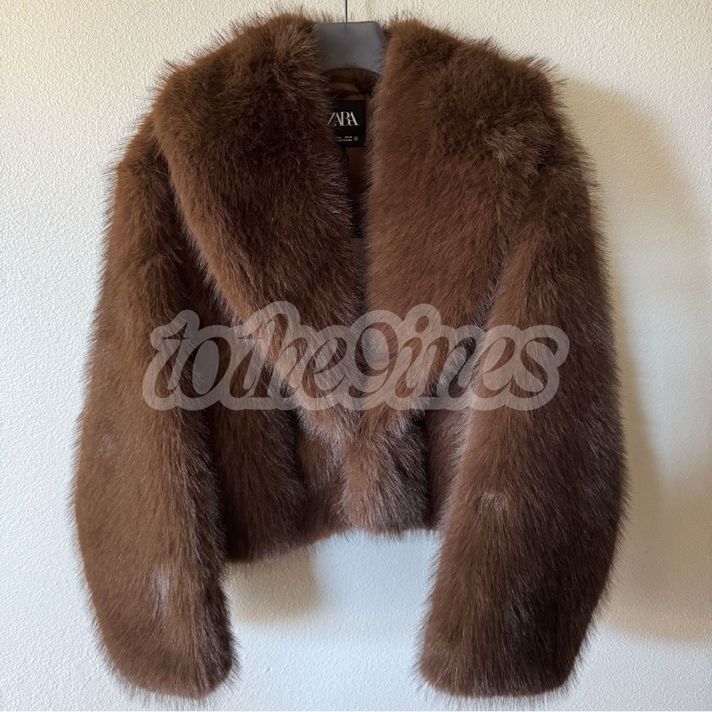 Zara FAUX FUR SHORT COAT